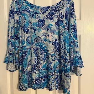 Womens large Lilly Pulitzer top. Beautiful blue with lovely designer back.